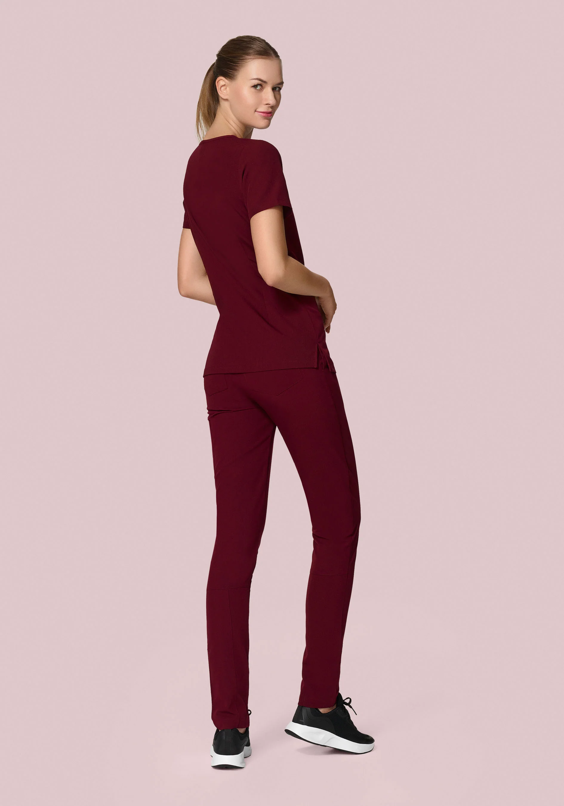6 Pocket Slim Pants Wine - Image 5