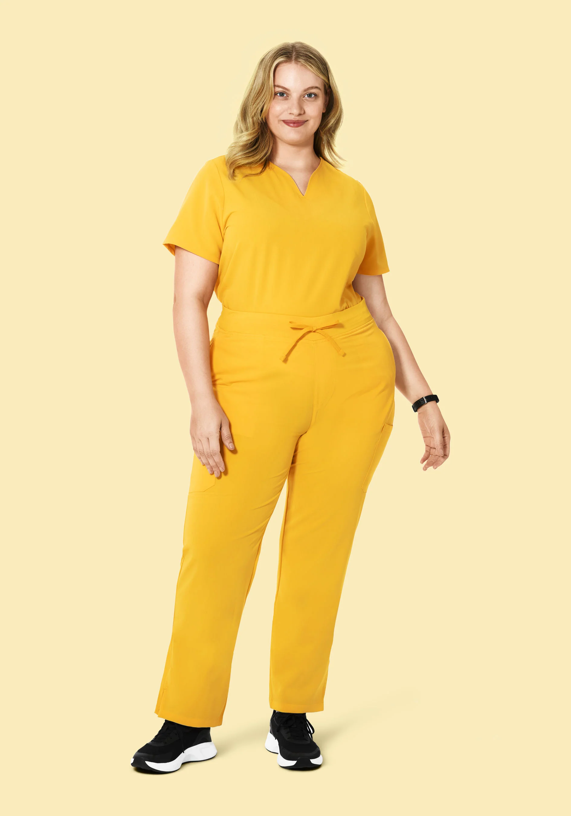 Curved V-Neck Top Daffodil - Image 8