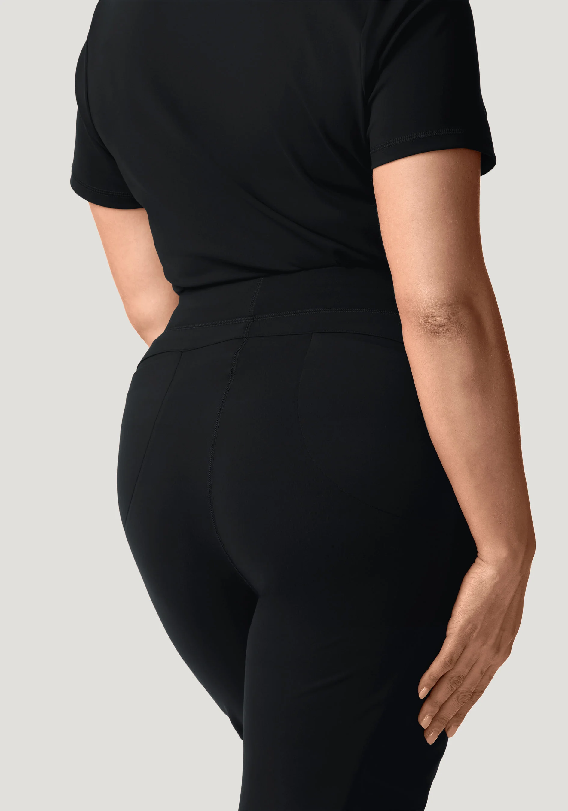 Soft Stretch Straight Leg Black - Image 9